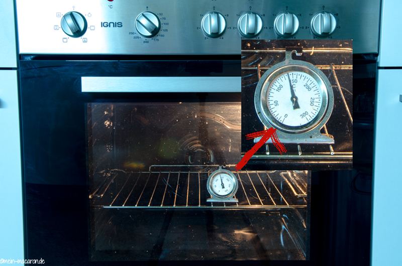 Temperaturmessung Backofen vorne.