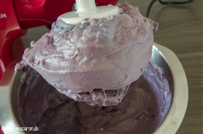 So sieht der perfekte Eischnee für Macarons aus.