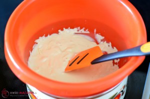 Erdbeer-Ganache, Schritt 2 Kuvertüre auflösen.