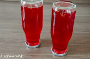 Rezept und Anleitung für Fliederblütensirup. Sirup aus Fliederblüten.