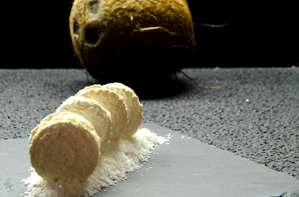 Kokos-Ganache fuer Macarons.