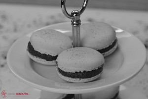 Macarons mit Schoko-Buttercreme und Tonkabohne.