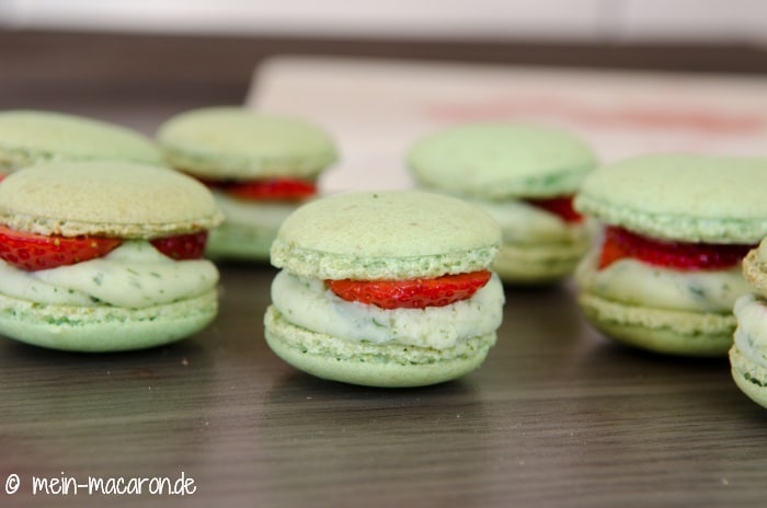 Rezept, Macarons aus Pinienkernen.