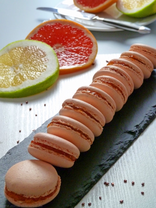 Die fertigen Grapefruit Macarons.