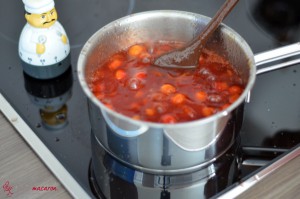 Mirabellen-Marmelade, Mirabellen für 5 Minuten kochen.