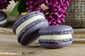 Rezept Macarons mit Fliederblueten-Ganache