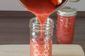 Gewürzte Rhabarberkonfitüre Rezept