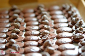 Schoko-Macarons, Schritt 14 Macarons füllen.
