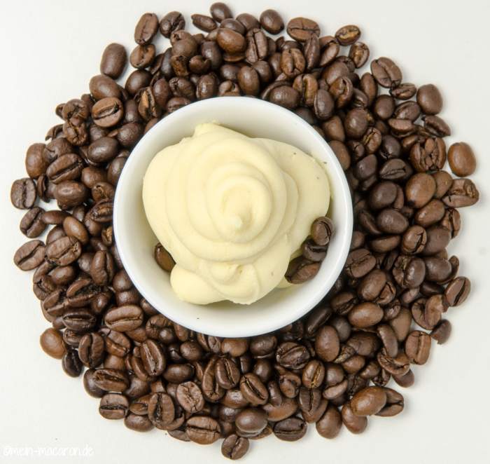 Rezepte und Anleitungen für Ganache-Füllungen