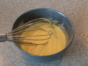 Die glatt gerührten Zutaten in einer Schüssel.