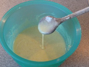 Die Butter ist vollständig in die Sahne-Kuvertüre eingearbeitet.