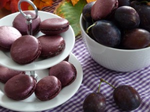 Macarons mit Zwetschgenfüllung